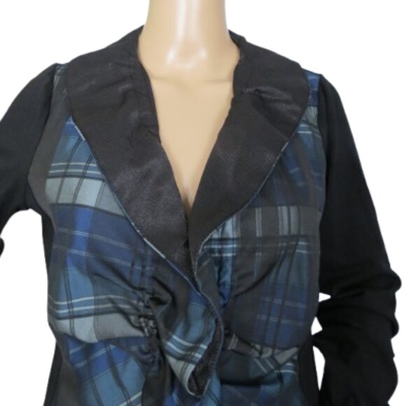 Vasteed Highland Ruffle Blouse - Picture 2 of 11